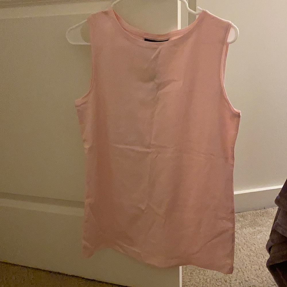 Pink tank top